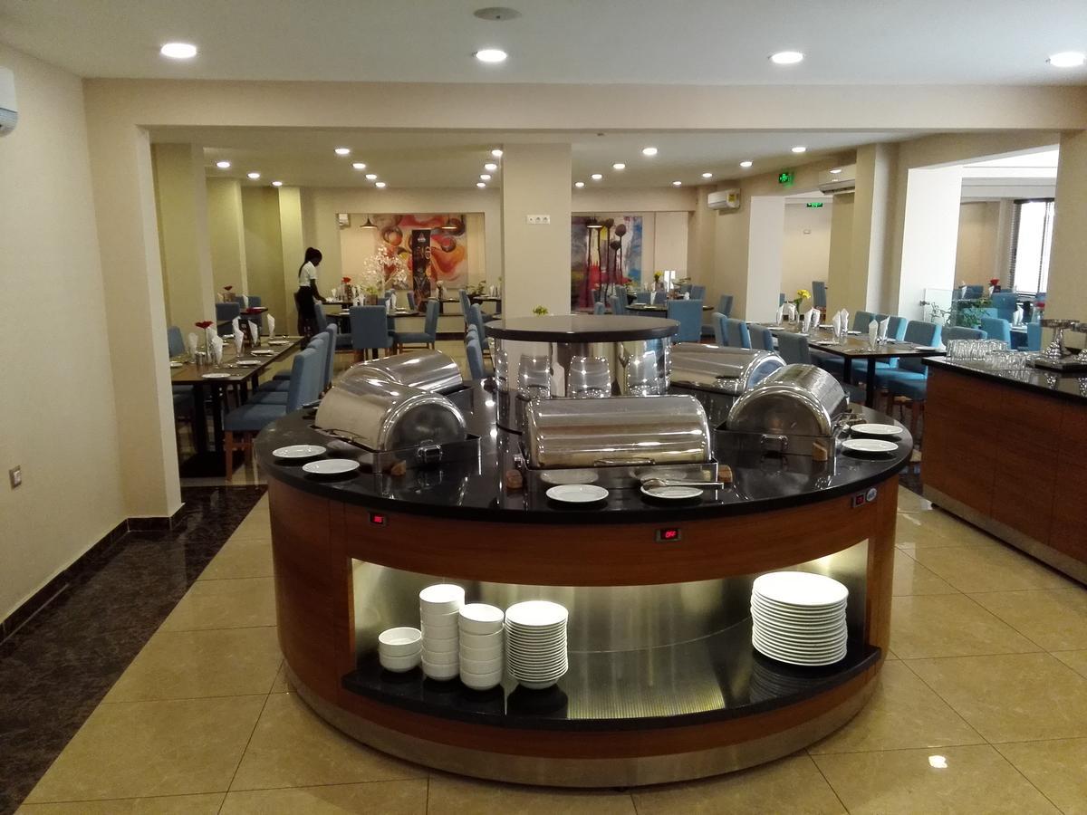 Ah Hotel And Conferences Madina Exterior photo